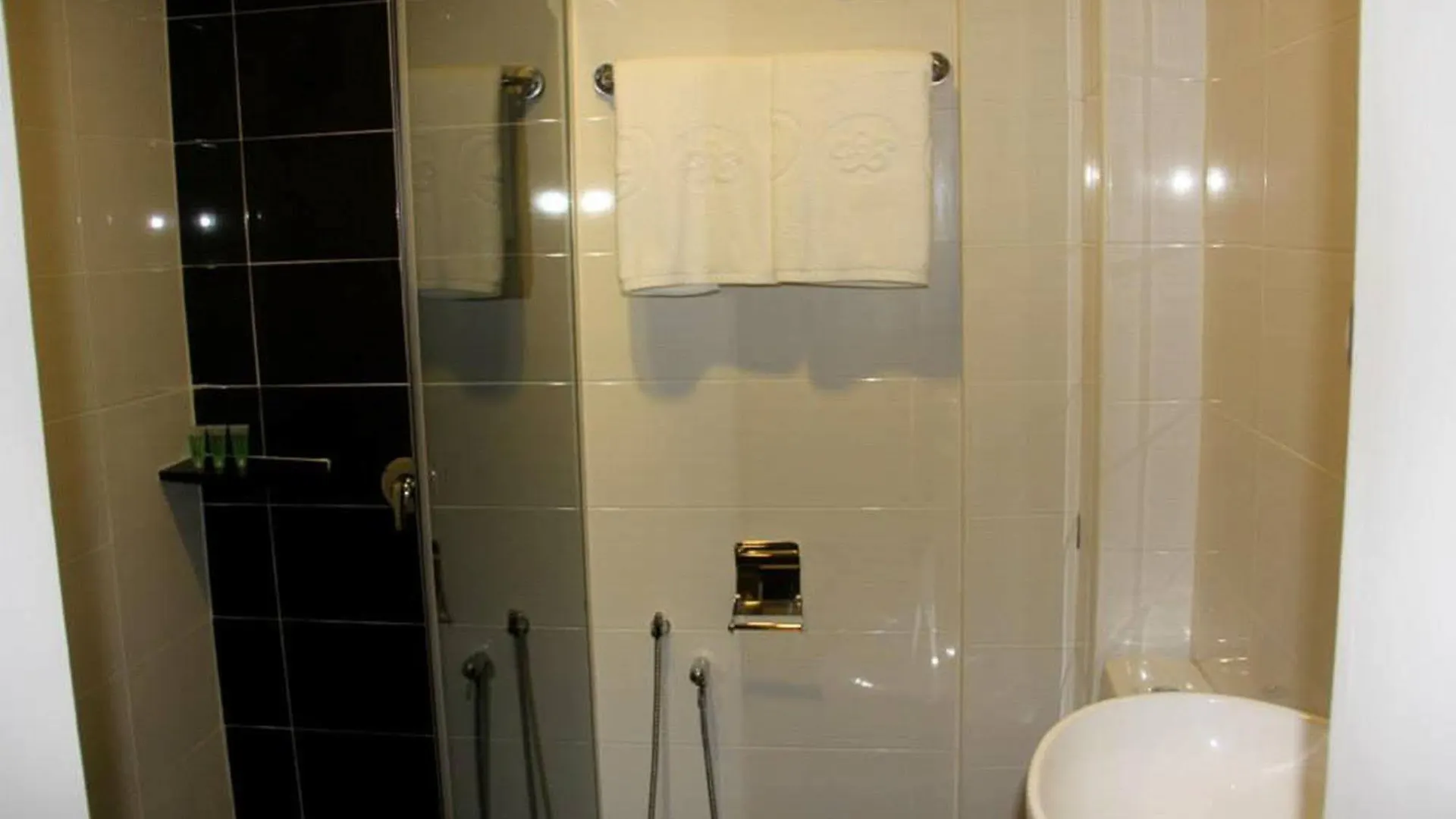 906 Premier Hotel Malacca 4*,  Malaysia